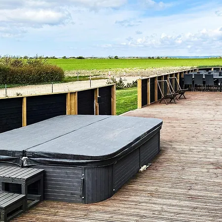 14 Person Holiday In